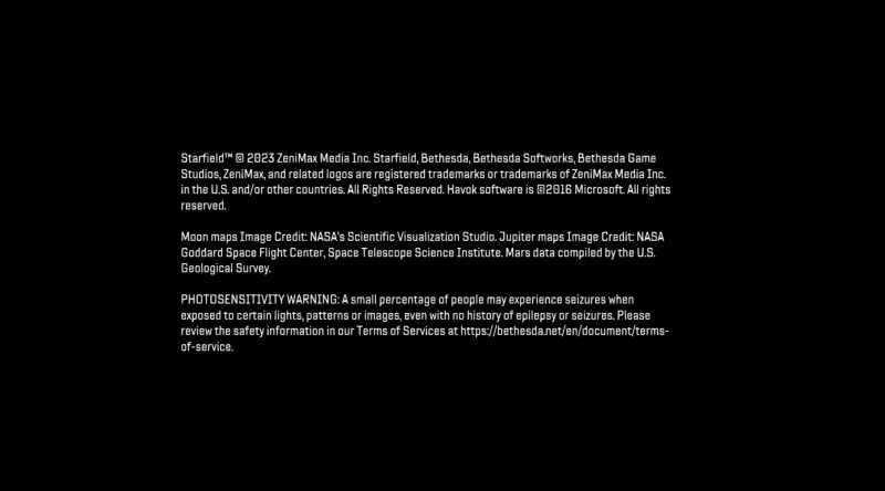 TT Lakes Neue Condensed Font