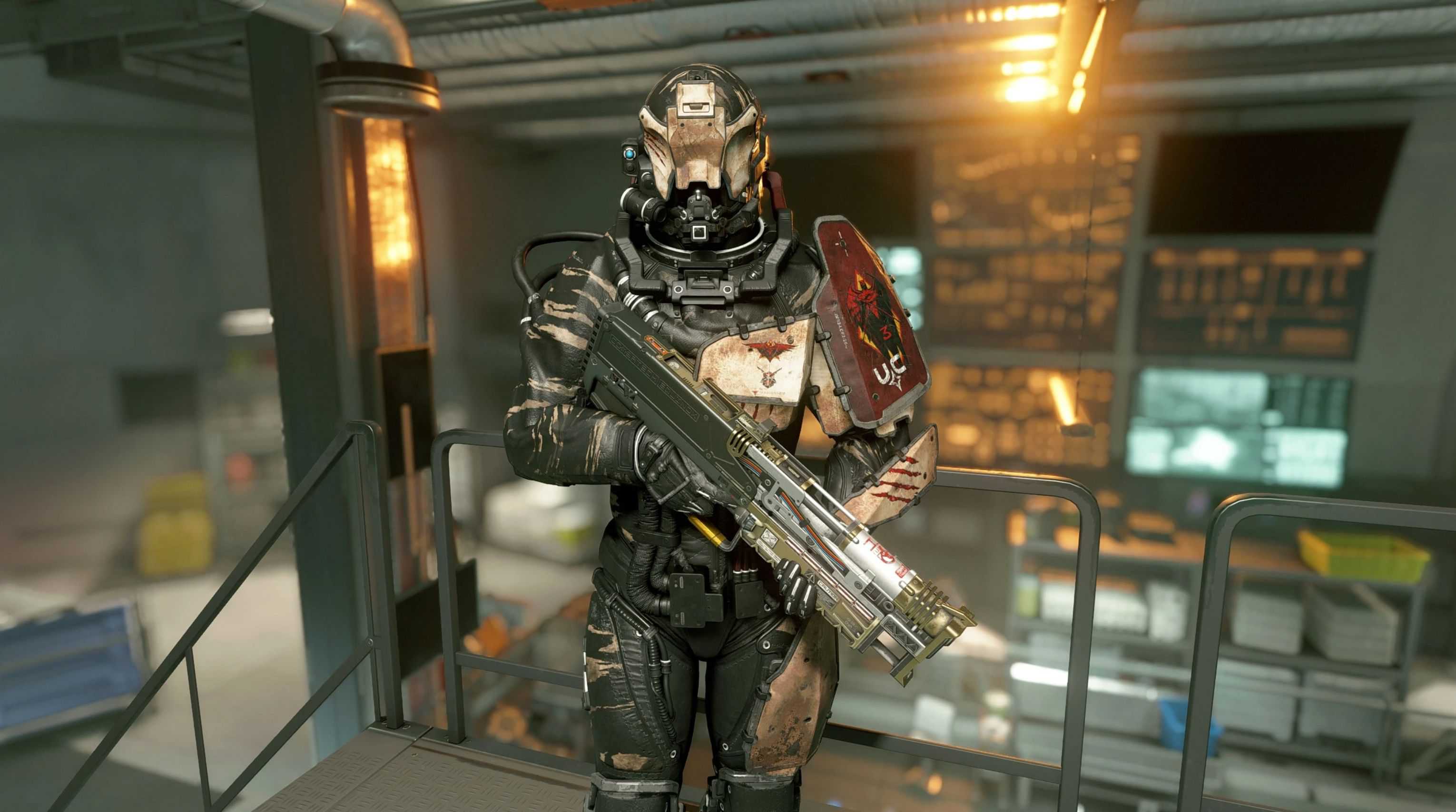 UC Red Devils – Antixeno Veteran Spacesuit